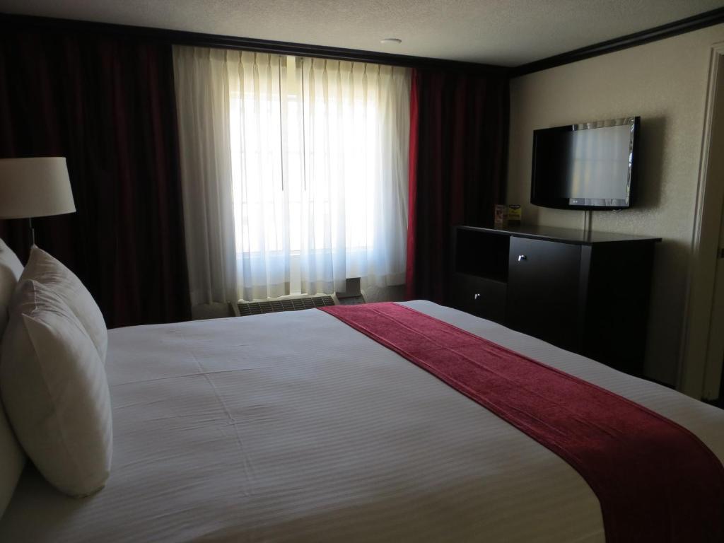 Primm Valley Resort & Casino Экстерьер фото